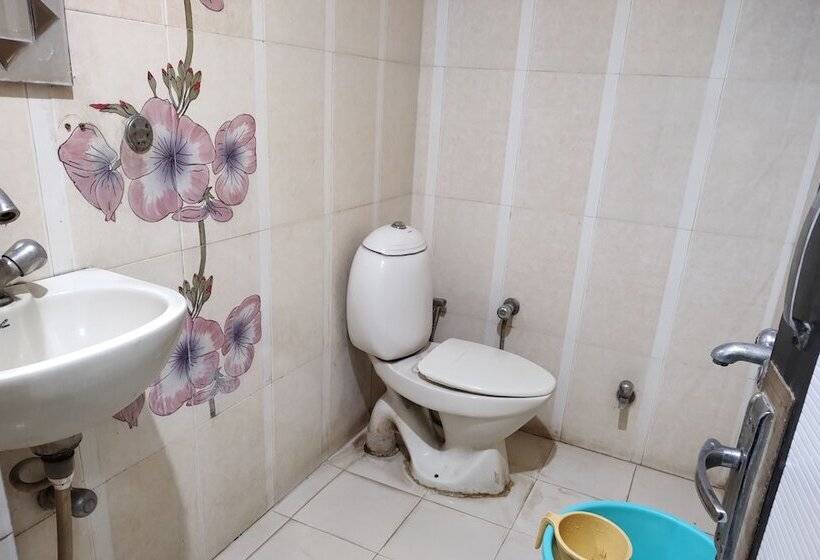 בית מלון כפרי Samrat