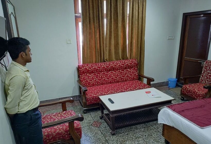 בית מלון כפרי Samrat