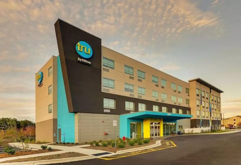 ホテル Tru By Hilton Smithfield I95