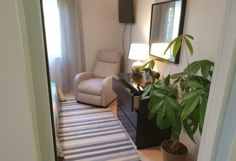 膳宿费 Sous Les Chênes