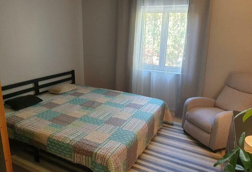 ペンション Sous Les Chênes