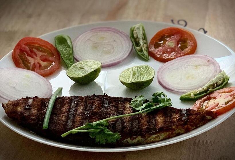 تختخواب و صبحانه Cloud Walk