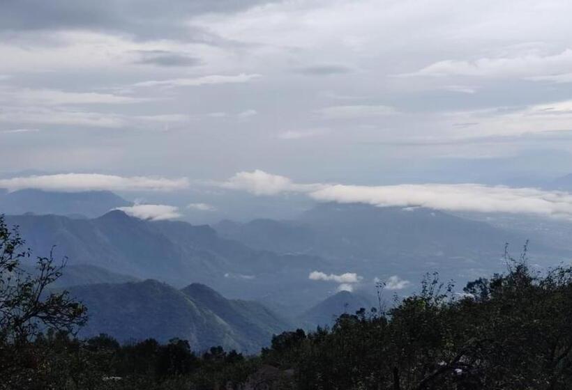 تختخواب و صبحانه Cloud Walk