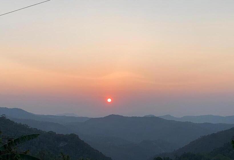 تختخواب و صبحانه Cloud Walk