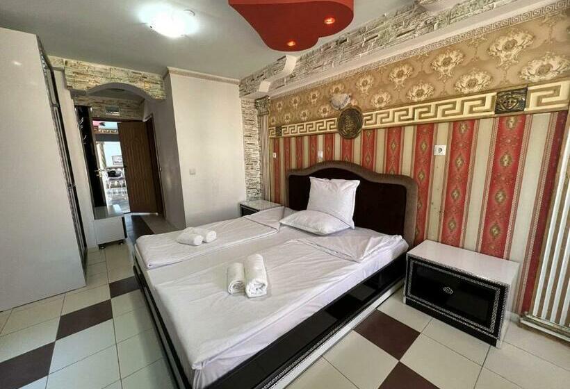 ホテル хотел яница лукс