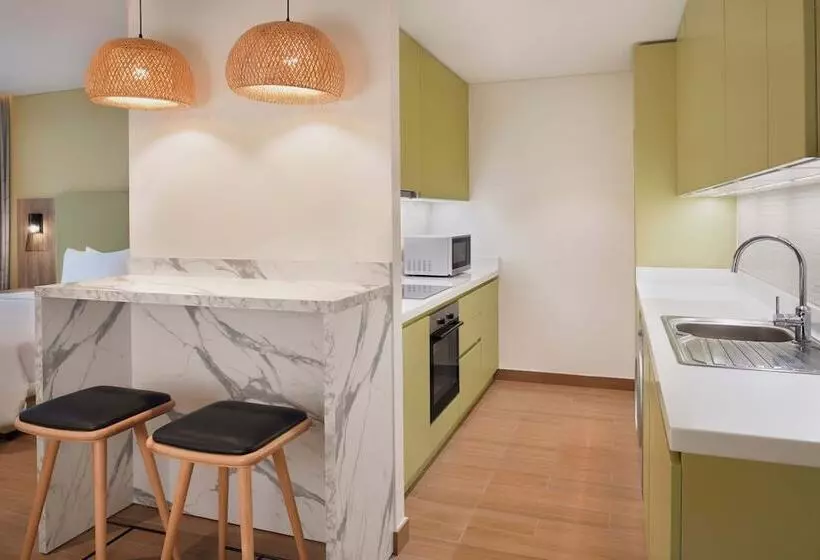 هتل Element By Westin City Center Doha