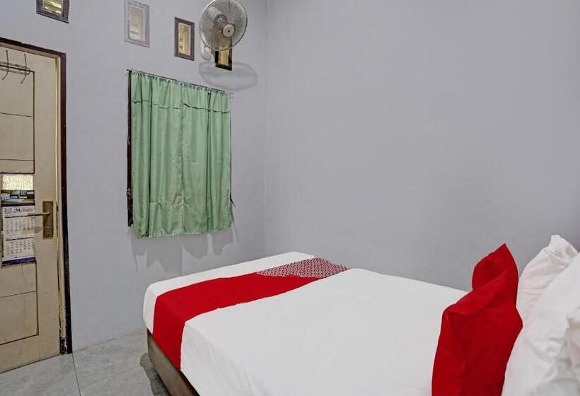 Hotelli Oyo 91795 Kos Jeehel Syariah