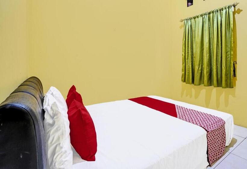 Hotelli Oyo 91795 Kos Jeehel Syariah