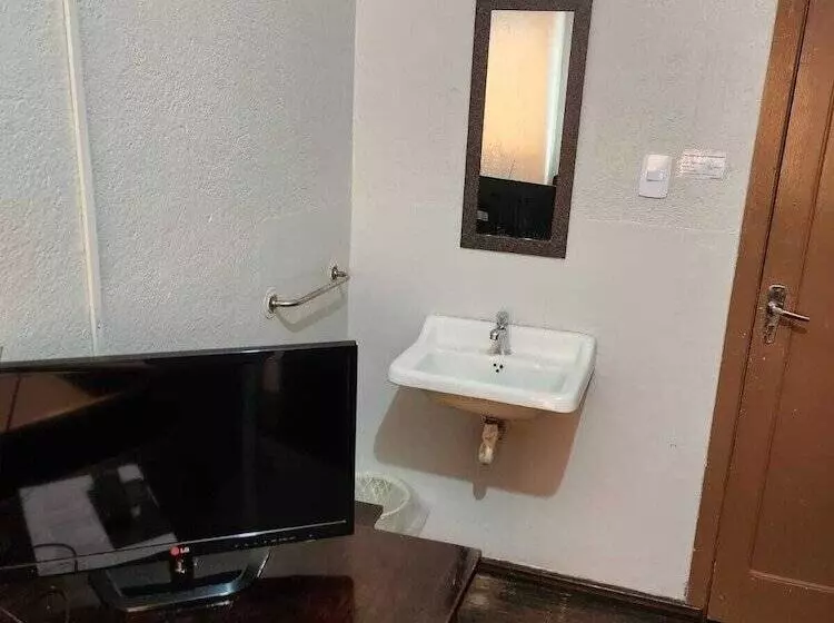 ホテル Real Koerich 24h