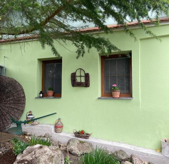 Пансион Na úpatí Pálavy