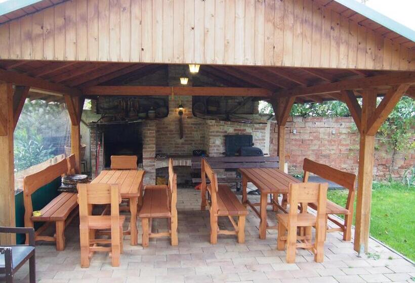 Пансион Na úpatí Pálavy