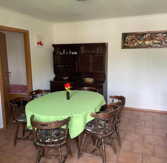 Пансион Na úpatí Pálavy