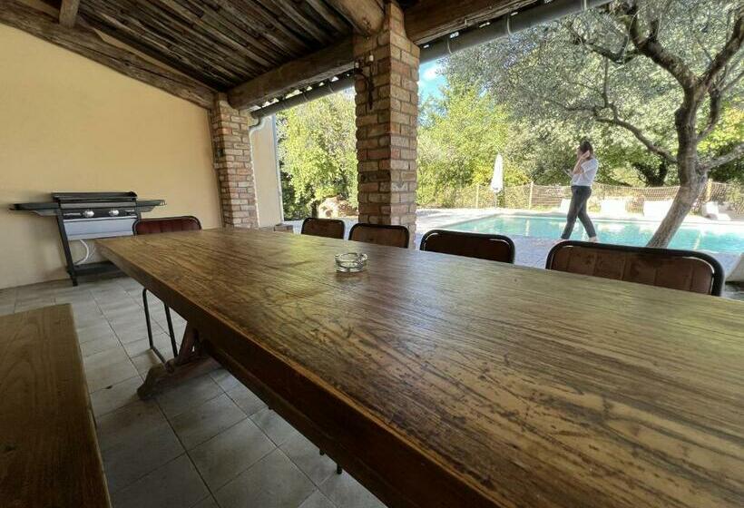 פנסיון Demeure Du Dragon 5 Chambres Piscine  10 Lits   Personnes