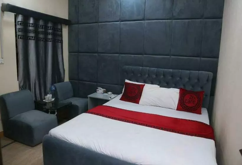 هتل Zea Care Johar Town Lahore