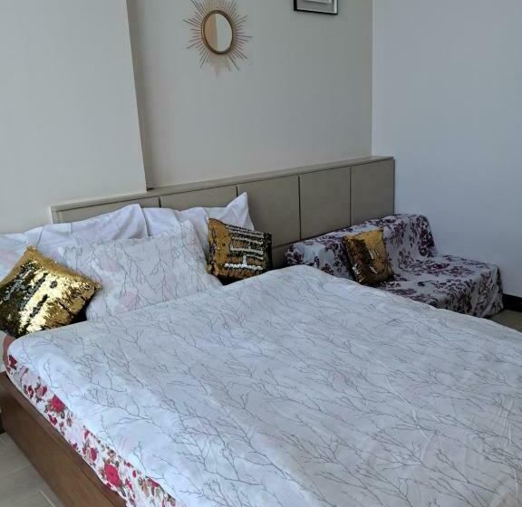 Mactan 8newtown Boulevard