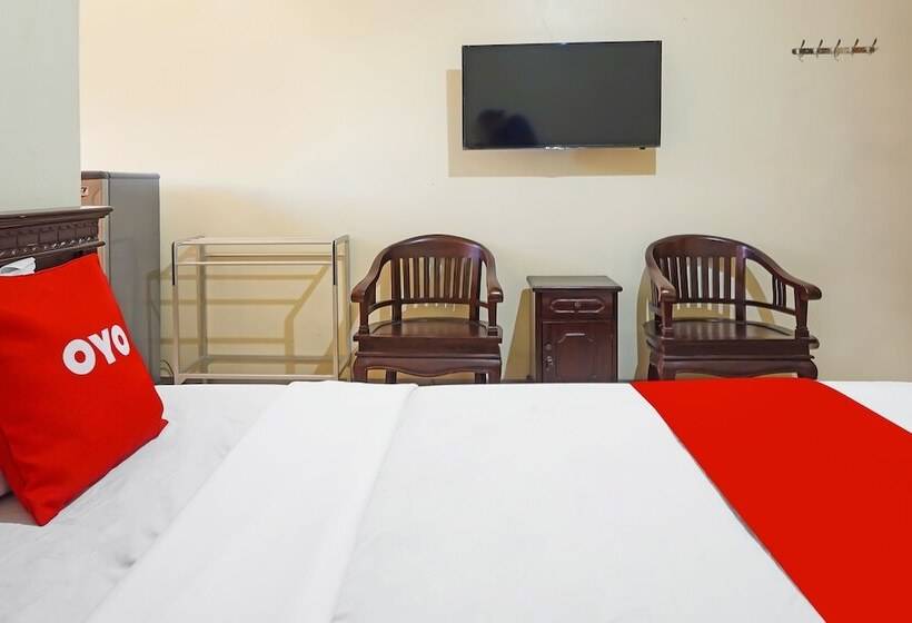 Hôtel Reddoorz Syariah At Delta Sari Aloha Waru