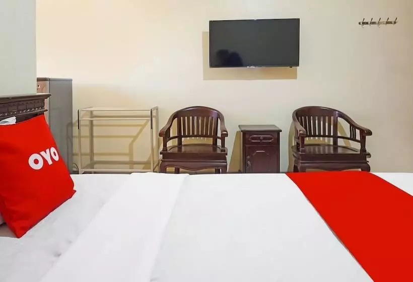 Hotelli Reddoorz Syariah At Delta Sari Aloha Waru