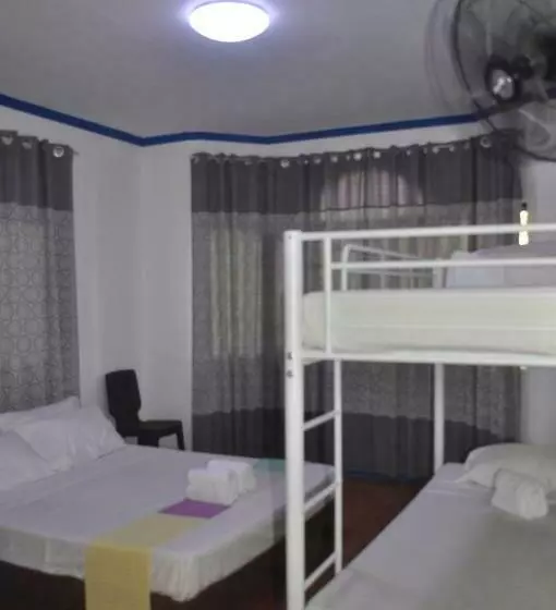 Meraki Dive Center & Resort
