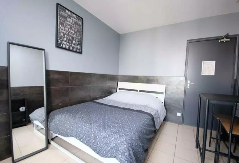 Aamiaismajoitus (B&B) 03  Chambre Avec Lit Double Proche Paris Et Transports Wifi