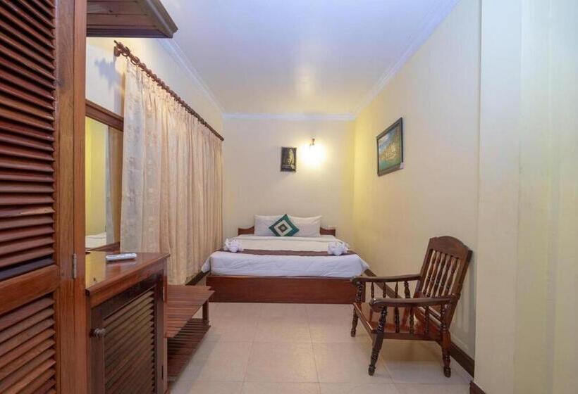Hotel Angkor Indian