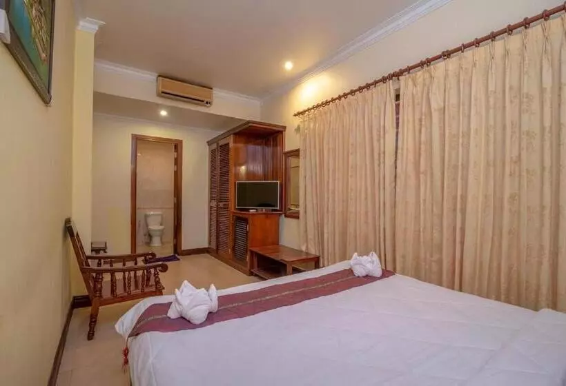 Hotelli Angkor Indian