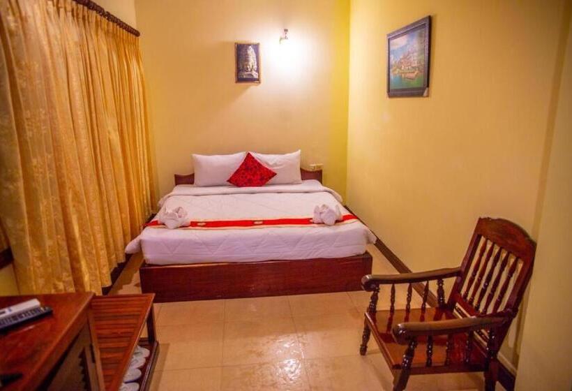 Hotel Angkor Indian