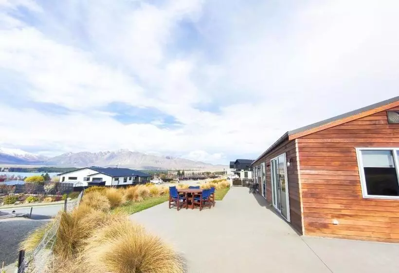 ペンション Antair Lakeview Lodge