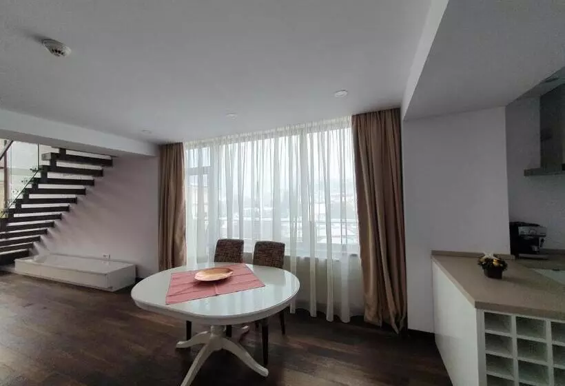 Apart Hotel Vlad Tepes