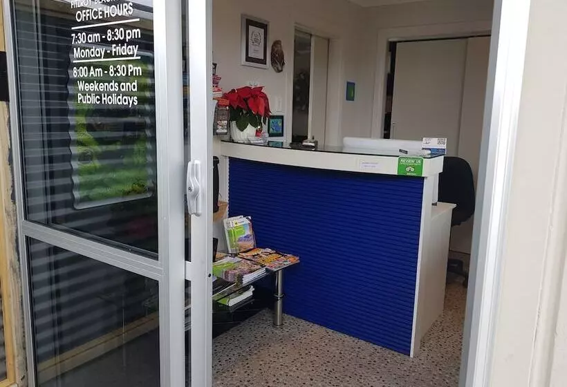 Beach Street Motel Apartments