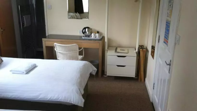 Hotel Acacia Guest House