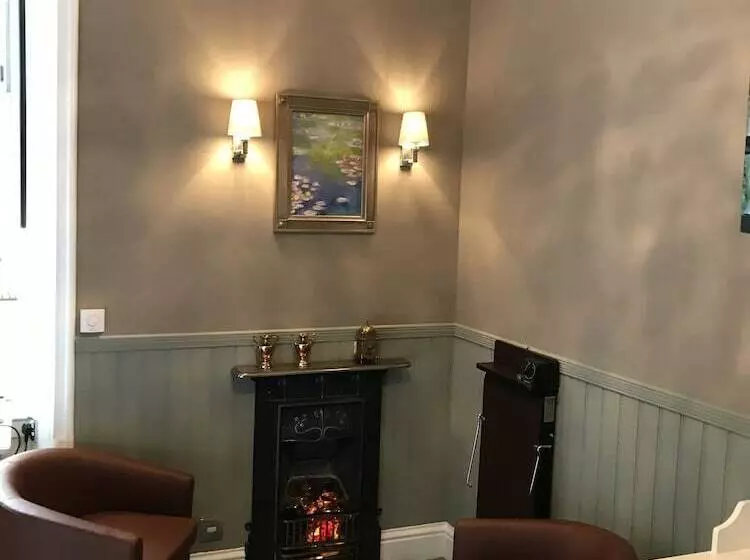 هتل Blair Villa South