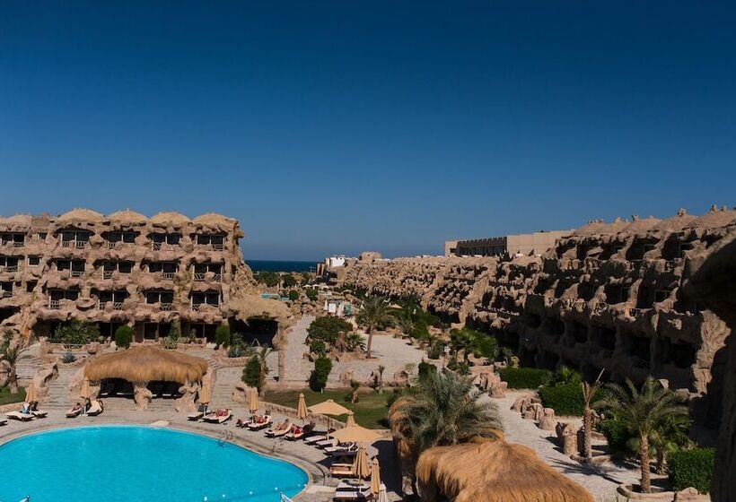 هتل Caves Beach Resort Adults Only