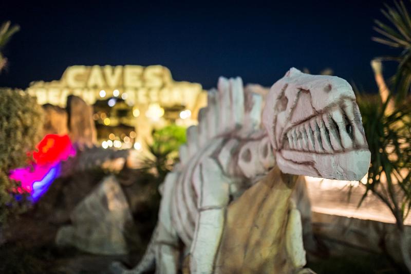 هتل Caves Beach Resort Adults Only