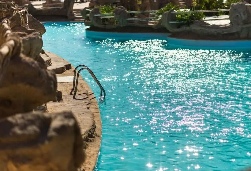 هتل Caves Beach Resort Adults Only