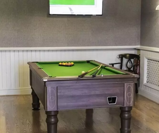 Hotel The Crown At Worthington