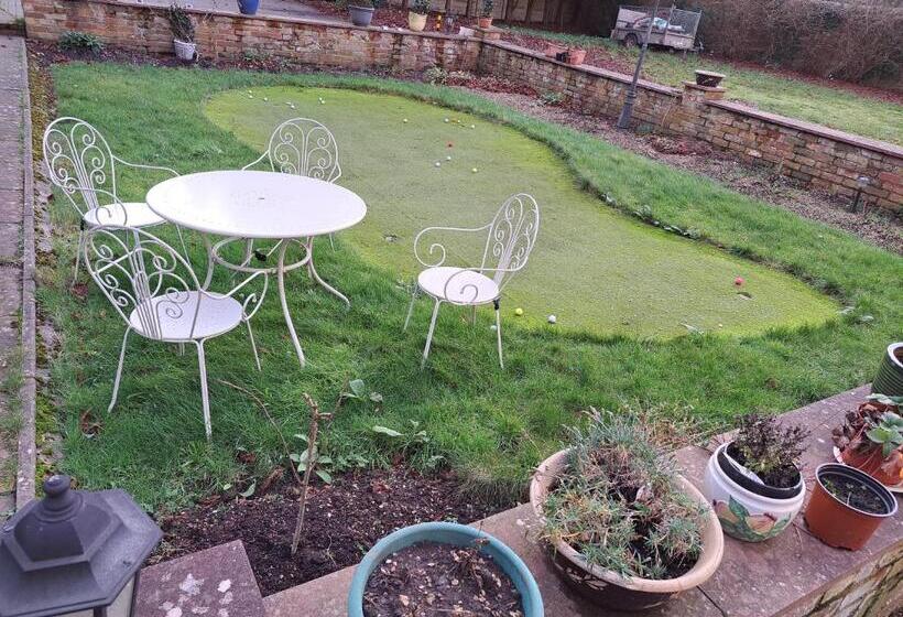 בית מלון כפרי Diamond House