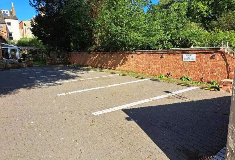 هتل Diamond House