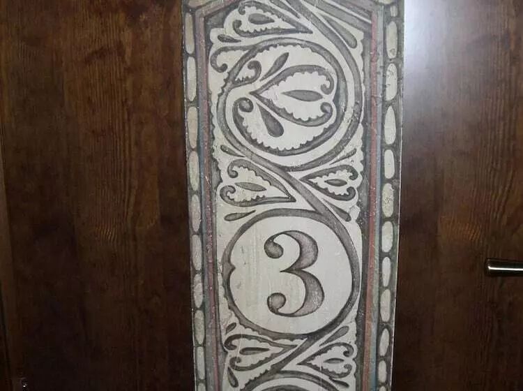 בית מלון כפרי El Mudayyan