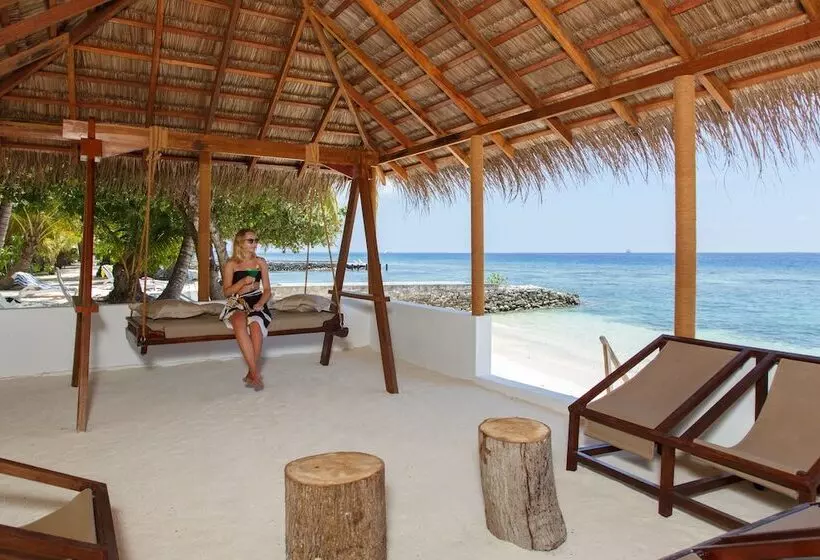 هتل Equator Village Resort