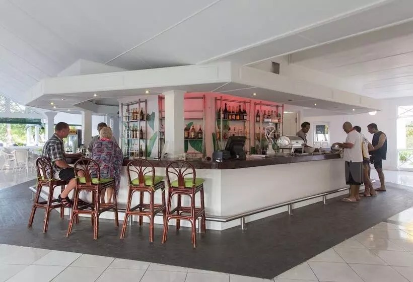 هتل Equator Village Resort