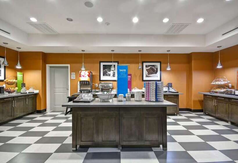 Szálloda Hampton Inn Kenedy