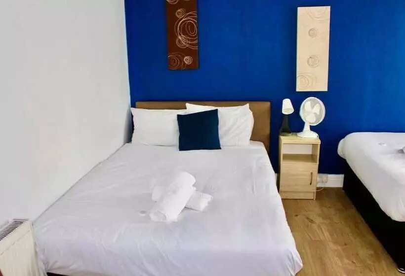 Henson Hotel Pleasure Beach