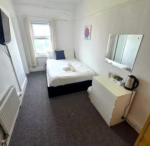 Henson Hotel Pleasure Beach