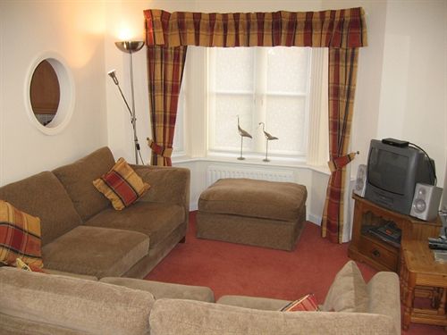 Отель Lavender Lodge