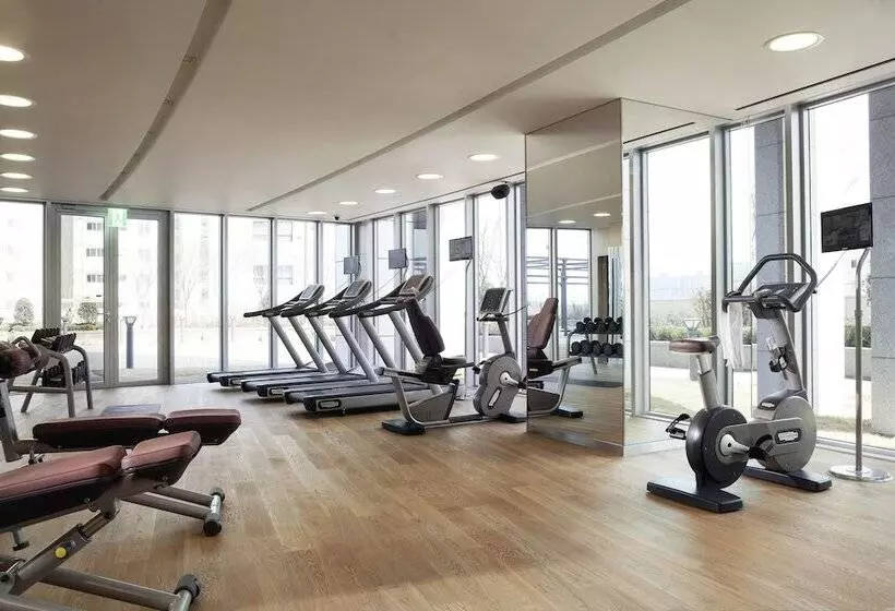 Lotte City Hotel Jeju