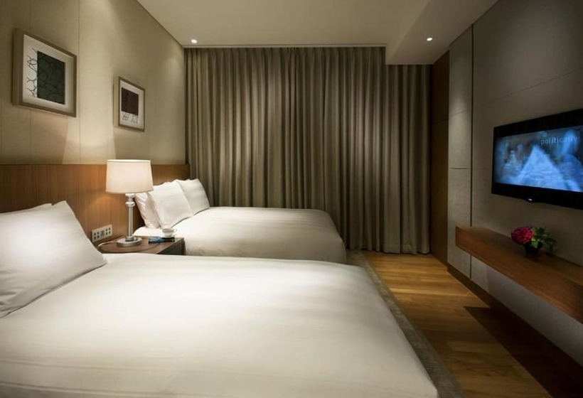 Lotte City Hotel Jeju