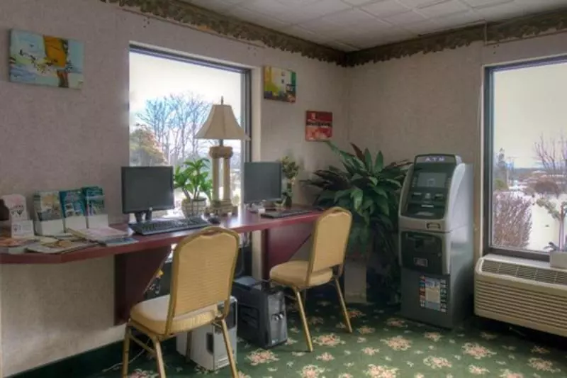 Отель M Mount Pocono