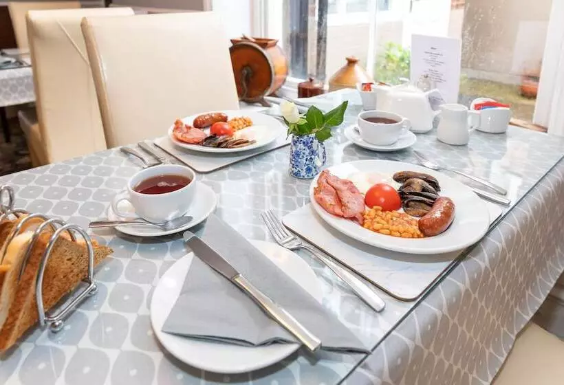 בית מלון כפרי Newport Quay