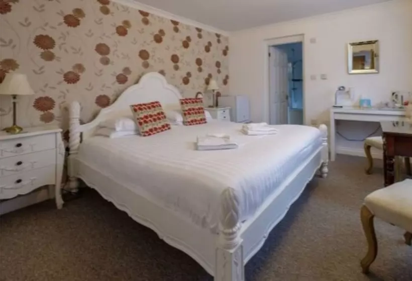 בית מלון כפרי Newport Quay