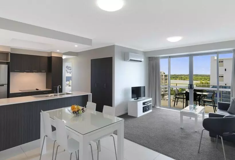 هتل Oaks Mackay Rivermarque